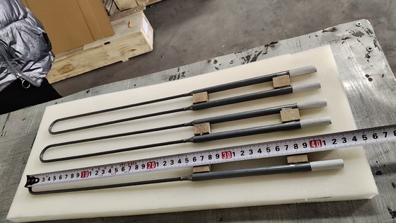 W U Tipi 1800°C MoSI2 Isıtma Elementi Hava Isıtma Silisyon Molibden Silisit Isıtma